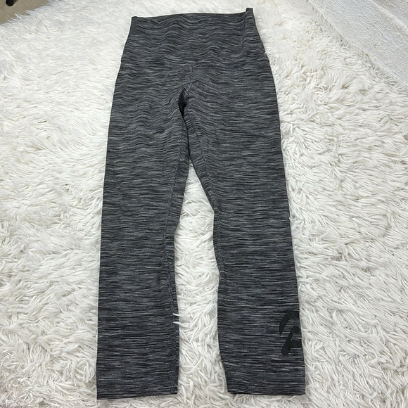 Lululemon Align Crop *21" Wee Are From Space Dark Carbon Ice Grey - Picture 1 of 7